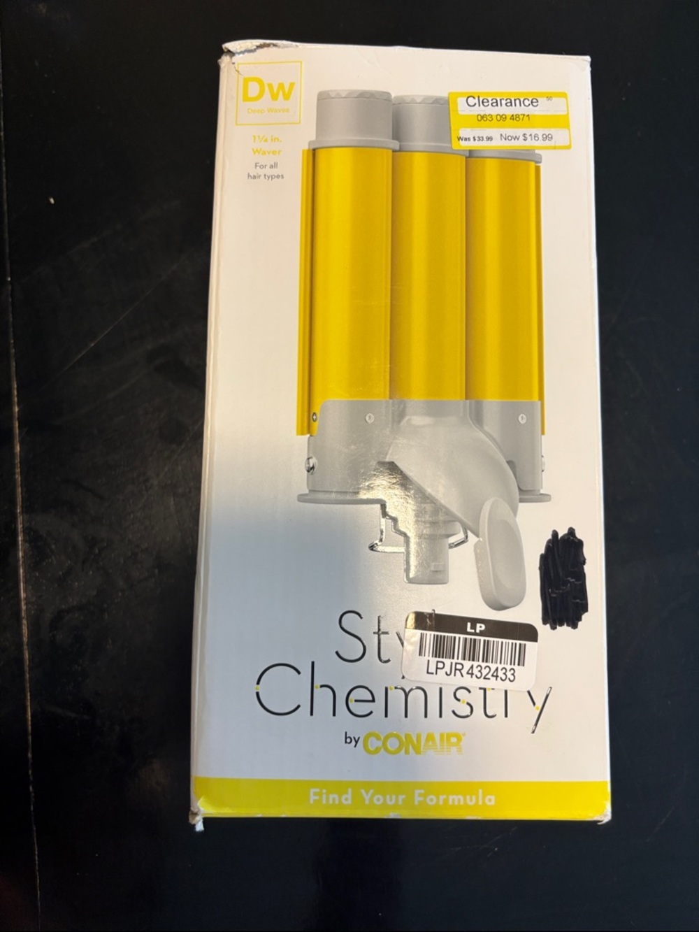 Conair Style Chemistry 1 1/4" Triple Barrel Waver - Yellow